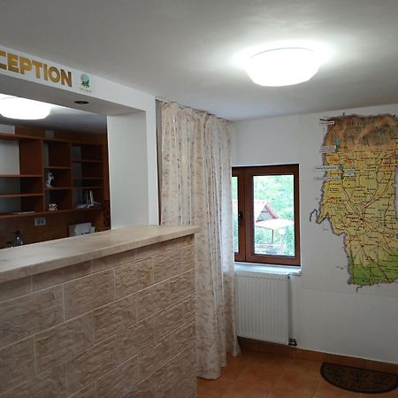 Perla Argesului, Ciubar, Piscina, Lift, Gratar, Cabana, Pensiuni, Hotel Cazare Transfagarasan Curtea De Arges Albestii de Arges Ngoại thất bức ảnh