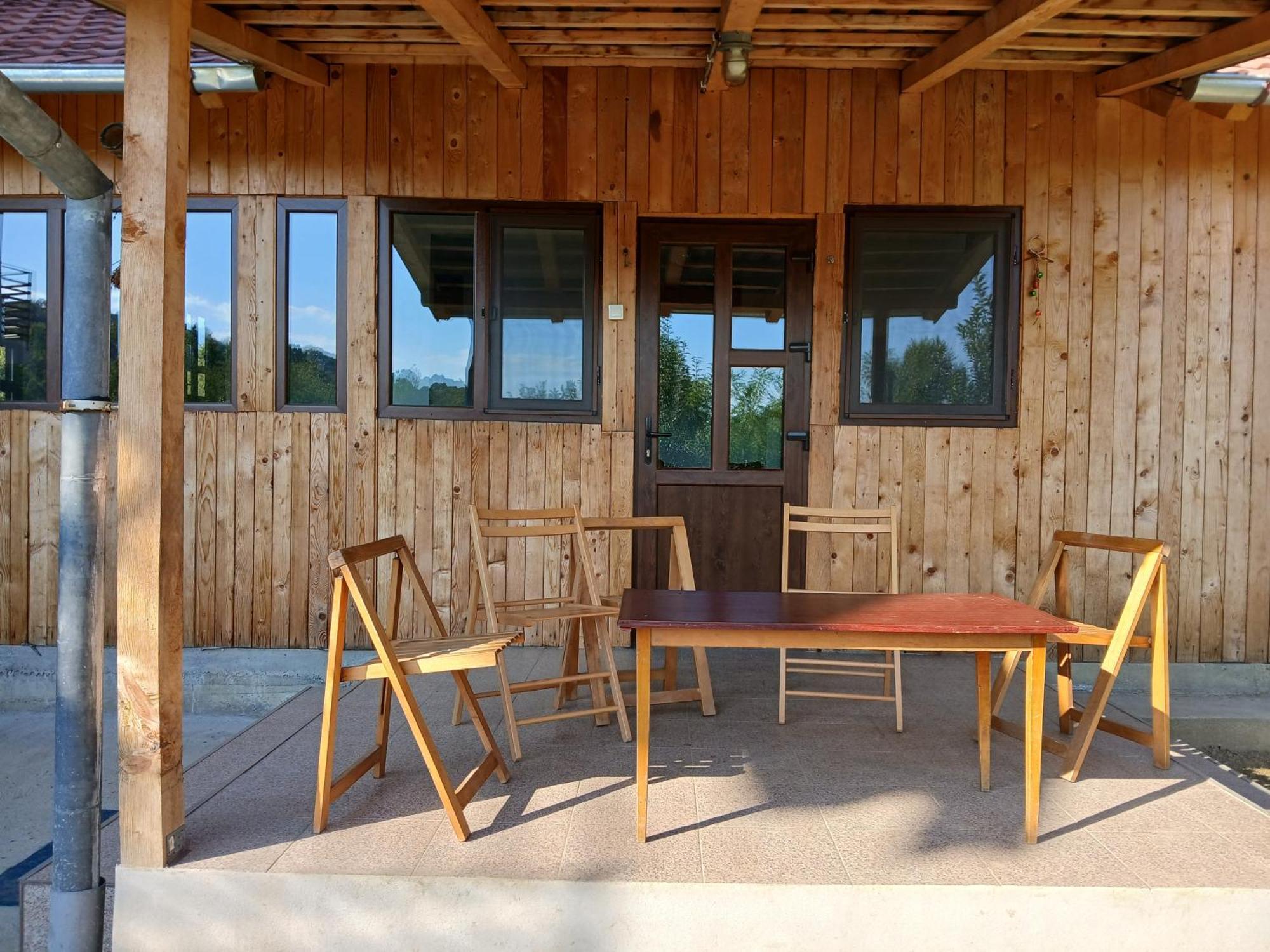Perla Argesului, Ciubar, Piscina, Lift, Gratar, Cabana, Pensiuni, Hotel Cazare Transfagarasan Curtea De Arges Albestii de Arges Ngoại thất bức ảnh