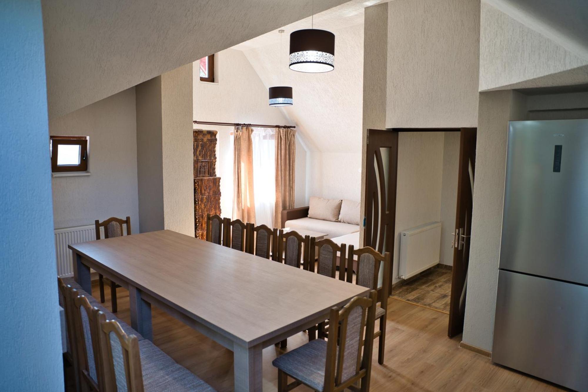 Perla Argesului, Ciubar, Piscina, Lift, Gratar, Cabana, Pensiuni, Hotel Cazare Transfagarasan Curtea De Arges Albestii de Arges Ngoại thất bức ảnh