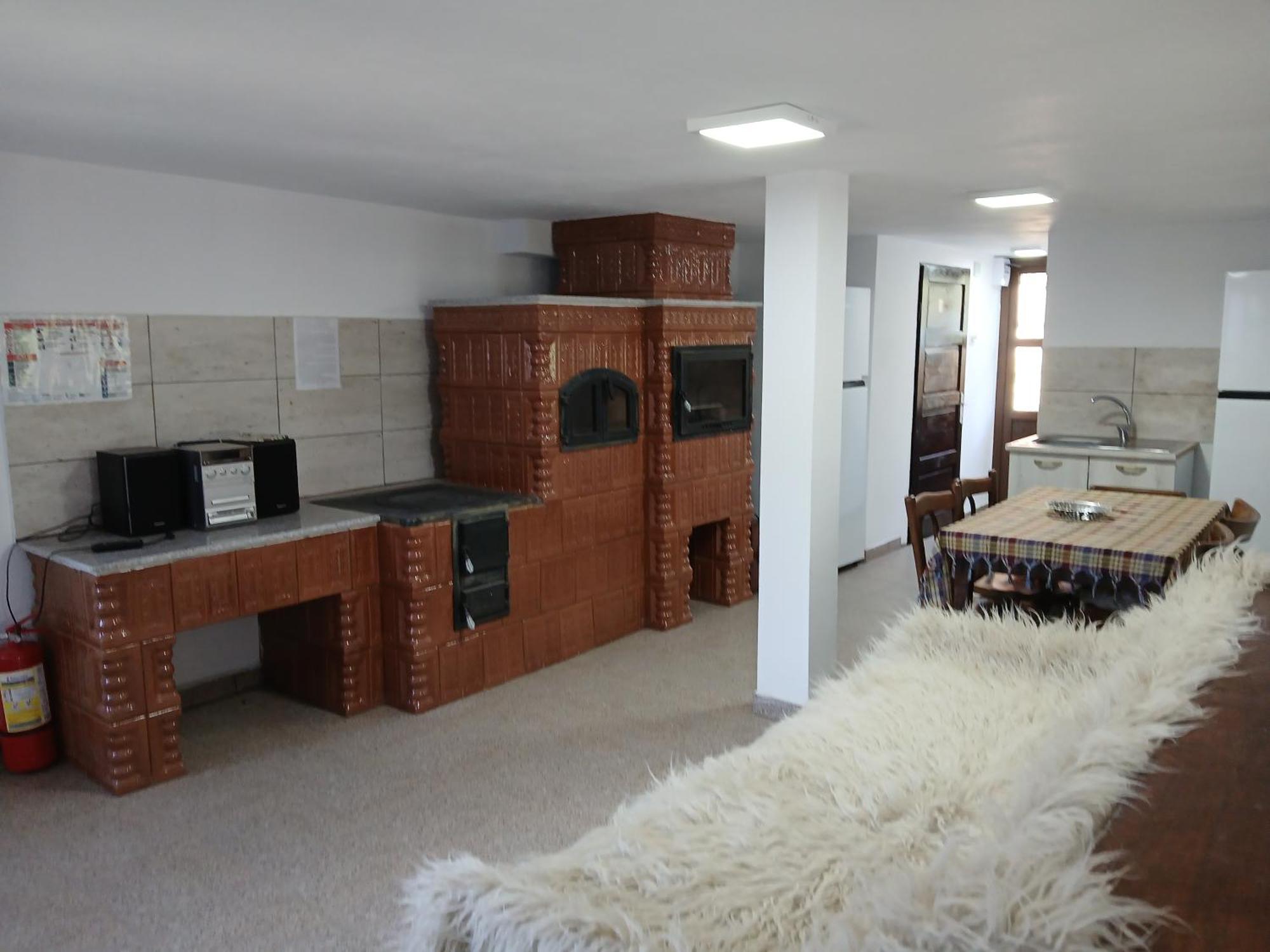 Perla Argesului, Ciubar, Piscina, Lift, Gratar, Cabana, Pensiuni, Hotel Cazare Transfagarasan Curtea De Arges Albestii de Arges Ngoại thất bức ảnh