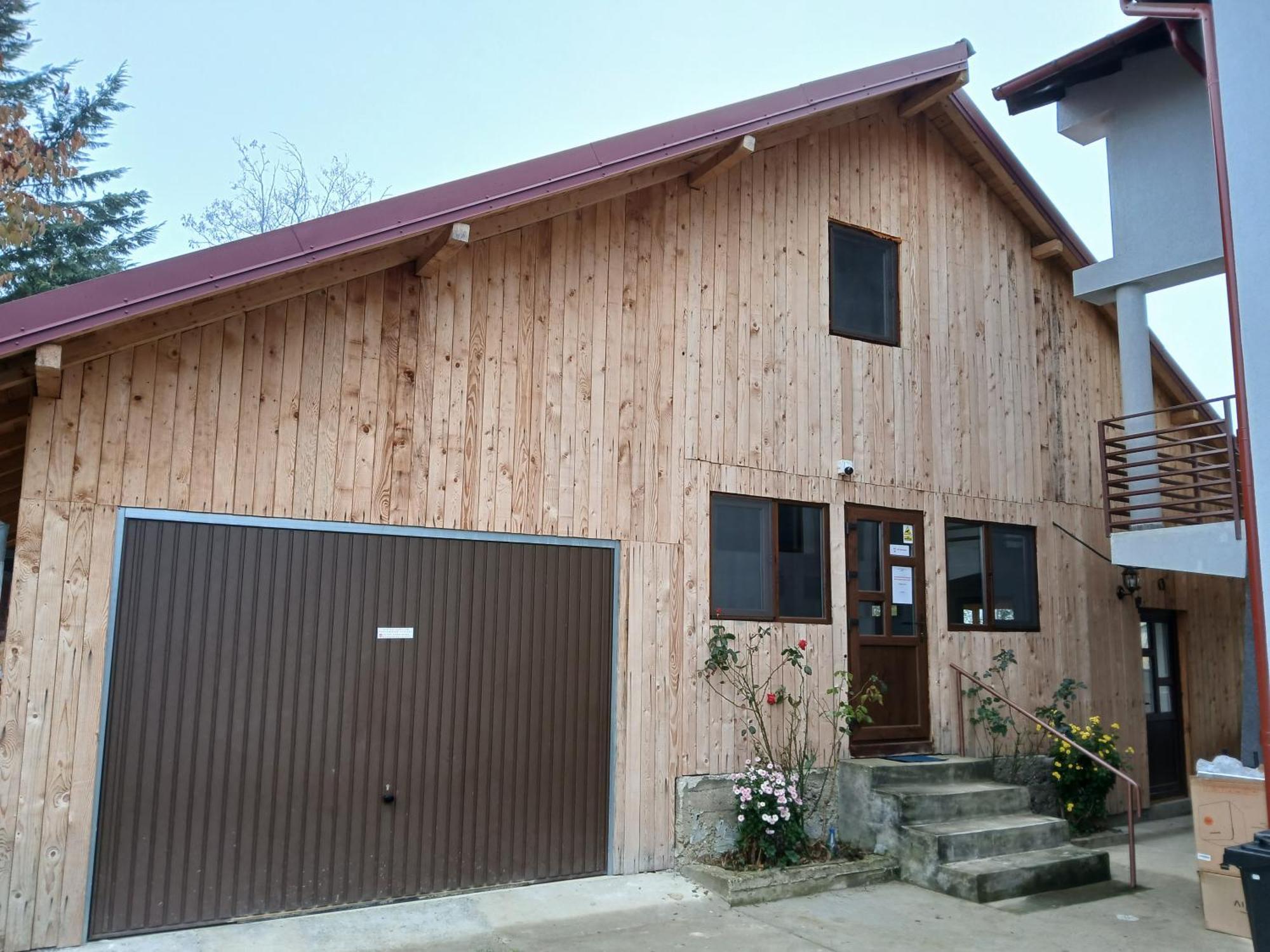 Perla Argesului, Ciubar, Piscina, Lift, Gratar, Cabana, Pensiuni, Hotel Cazare Transfagarasan Curtea De Arges Albestii de Arges Ngoại thất bức ảnh
