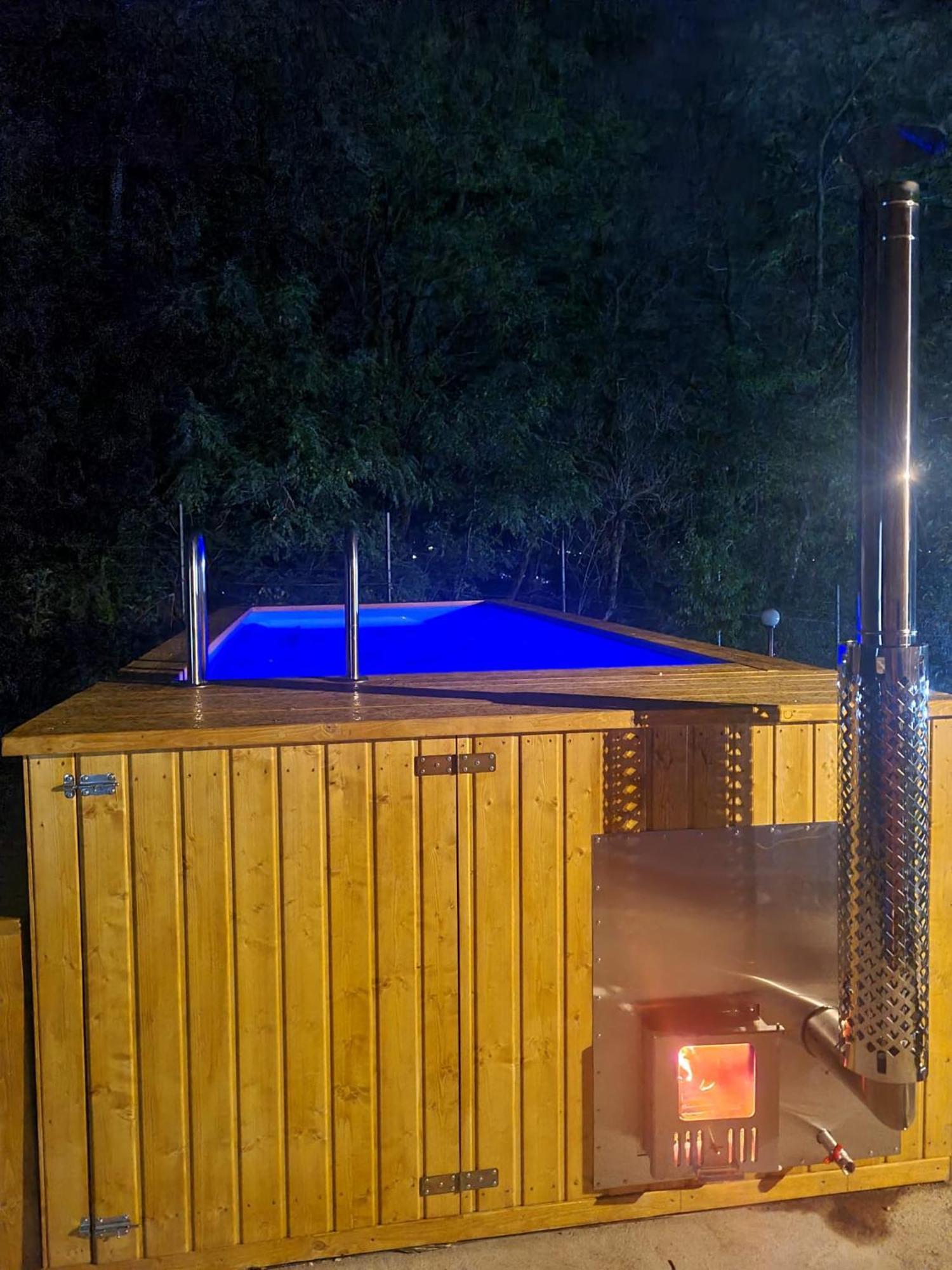 Perla Argesului, Ciubar, Piscina, Lift, Gratar, Cabana, Pensiuni, Hotel Cazare Transfagarasan Curtea De Arges Albestii de Arges Ngoại thất bức ảnh